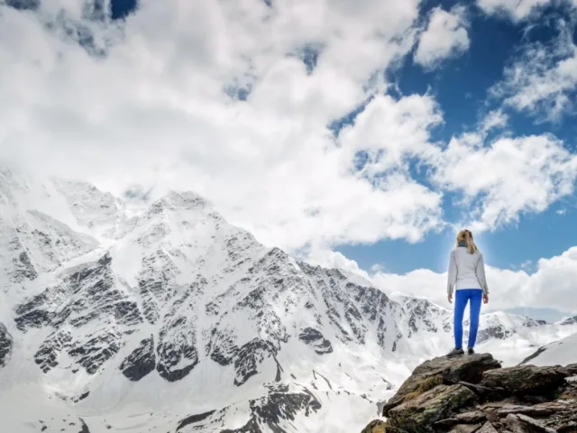 Experience Winter Wonderland: Top Skiing Destinations in Switzerland