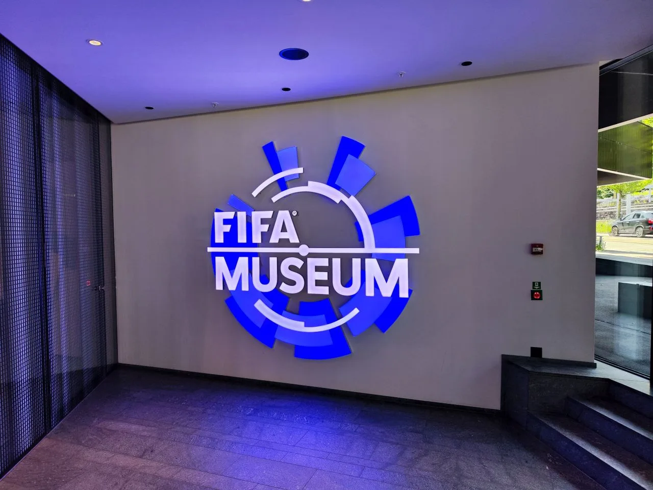 FIFA Museum Zurich, Entrance