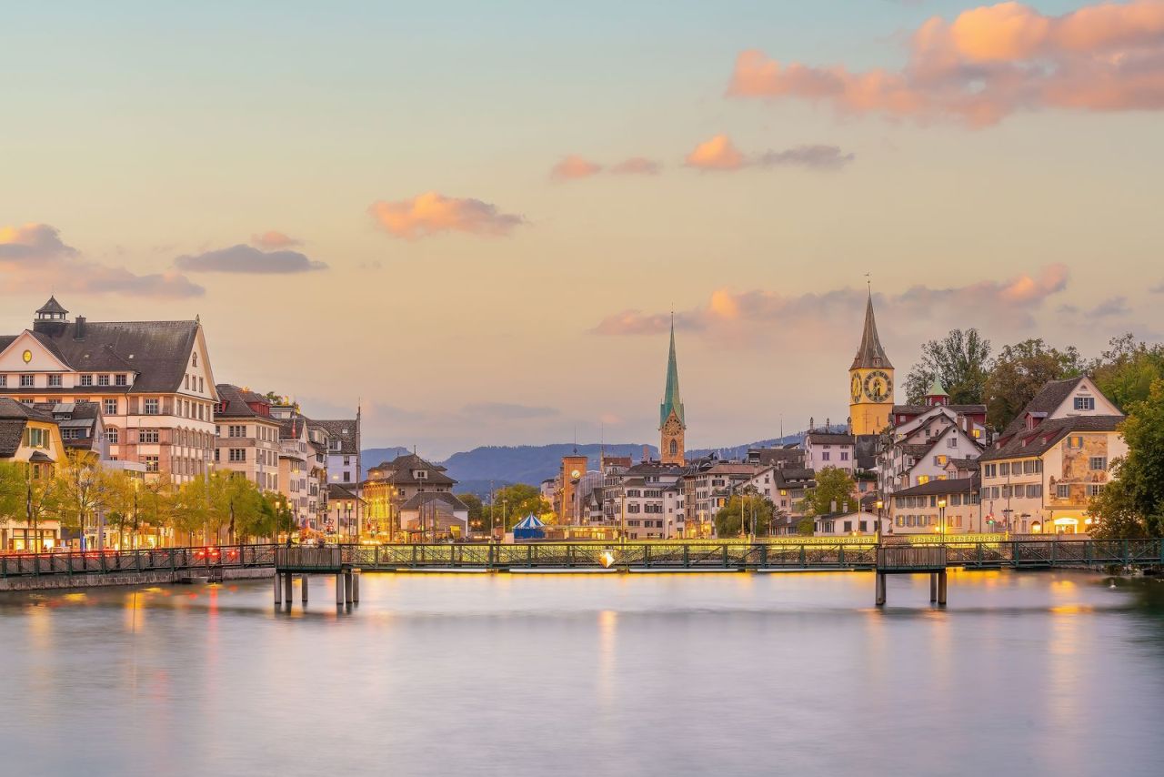 A Perfect Ten Day Itinerary in Switzerland: Must-See Places and Top Attractions