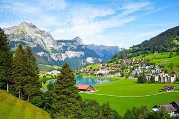 Private transfer To Lindt Home of Chocolate Museum From Zurich
