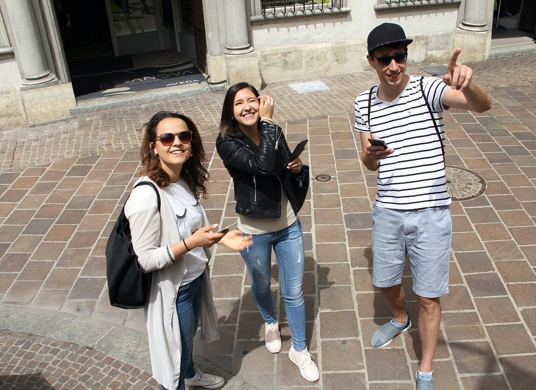 Baden Scavenger Hunt and Sights Self-Guided Private Tour
