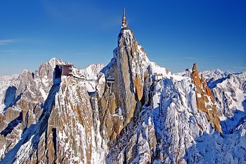 Gourmet Food and Wine Tasting Walk in Lavaux 5 City tour Zurich with the city whispers from CHF 21.00