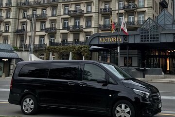 10-Hours Customized Private Tour by Car from Zurich or Lucerne