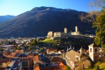 Ghost Castle Spiez Photo Sightseeing Scary Action Tour Private